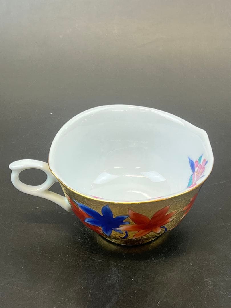 有田焼　金龍窯　江口天童　コーヒーカップ　金彩赤葉桜絵　珈琲碗　新作　共箱