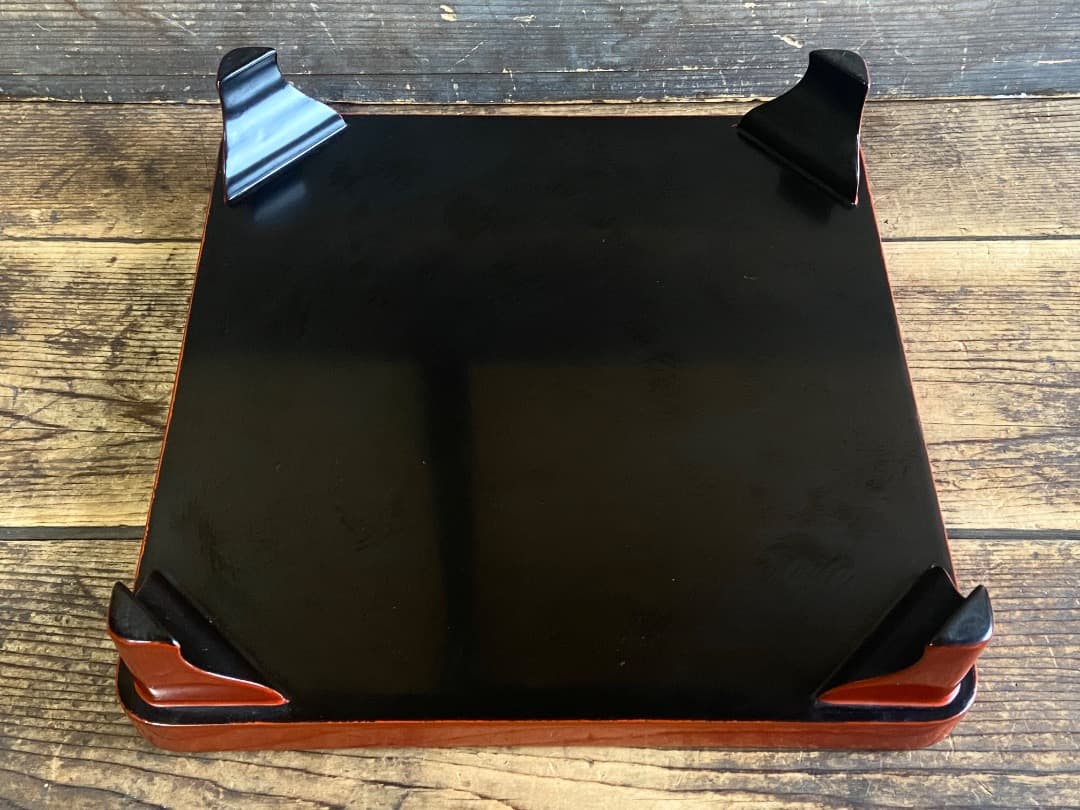 能登蔵出し 輪島塗 朱漆塗 脚付四方膳 二客セット｜能登の手仕事｜漆器膳 正月