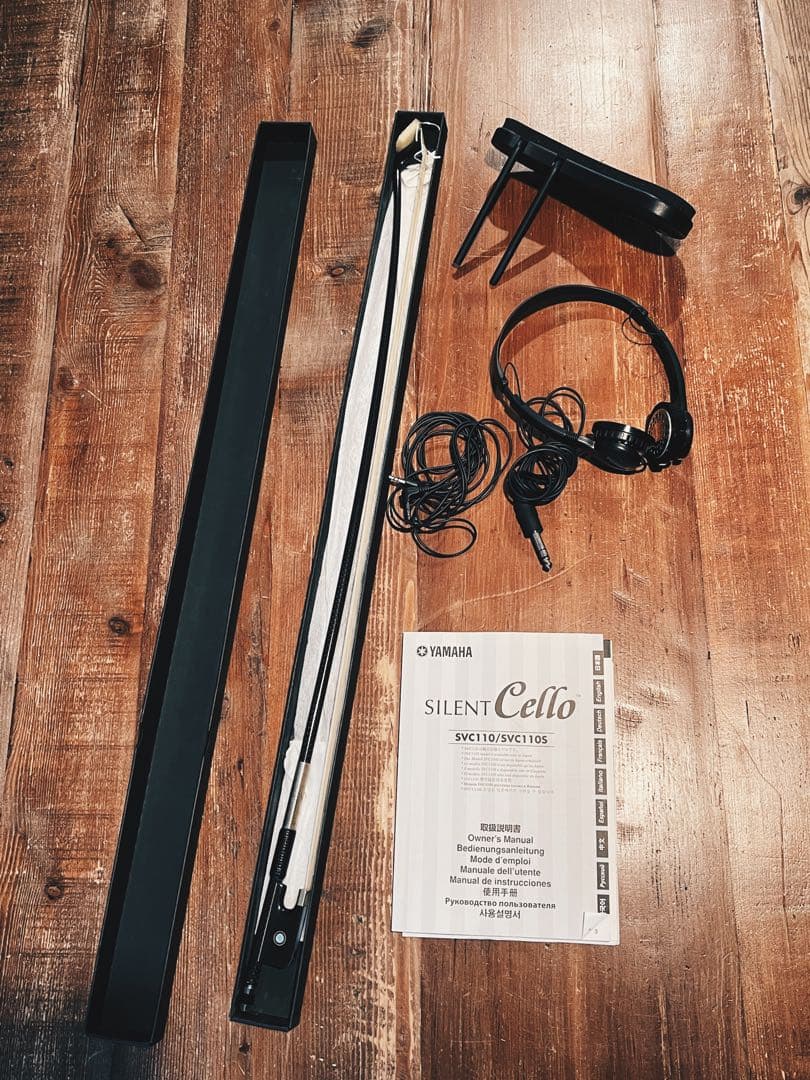 ほぼ未使用　サイレントチェロ　YAMAHA SVC110S　スタンド付