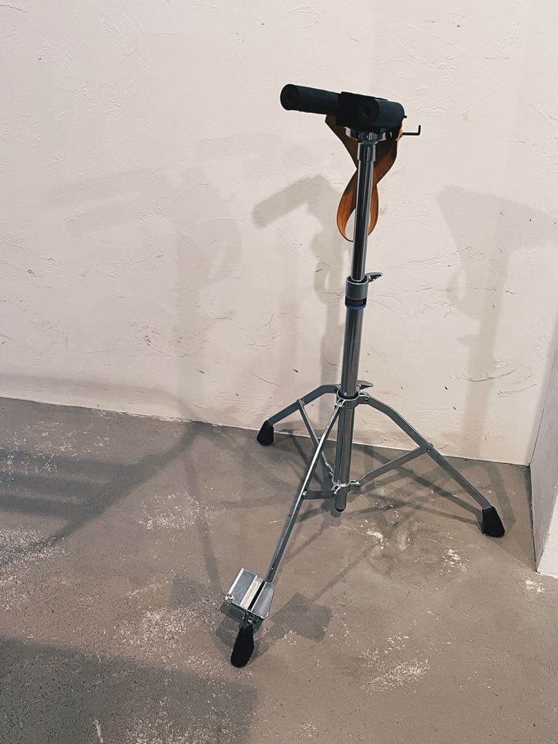 ほぼ未使用　サイレントチェロ　YAMAHA SVC110S　スタンド付