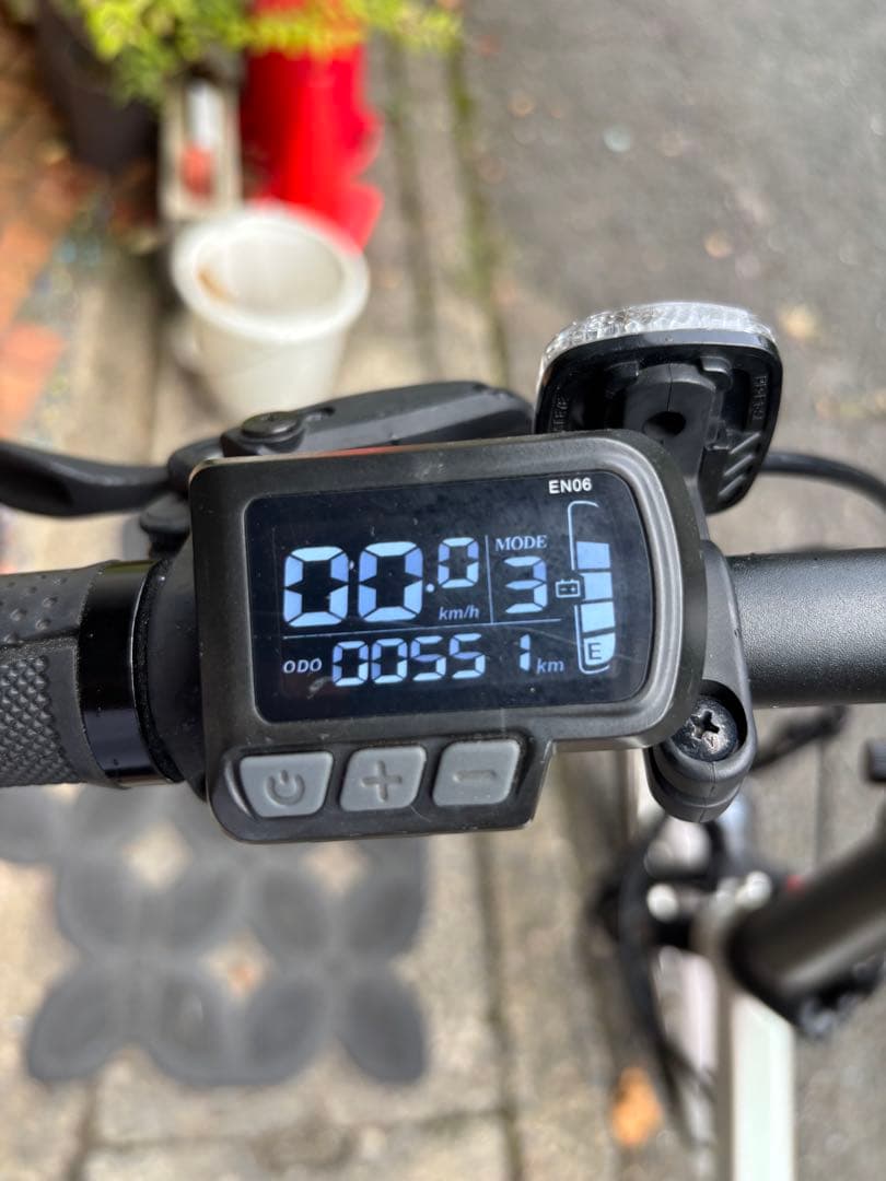 ERWAY A02 電動自転車ホワイトグリーン