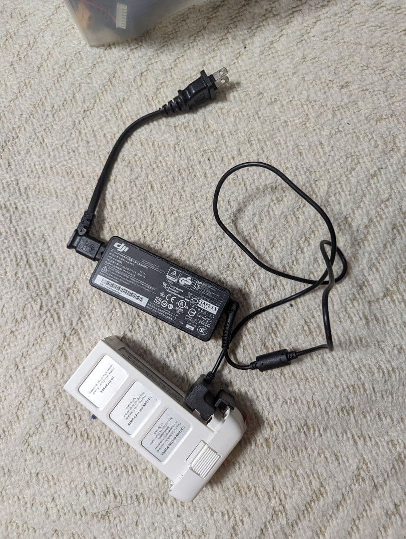 DJI Phantom3 STANDARD　スタンダード　ドローン