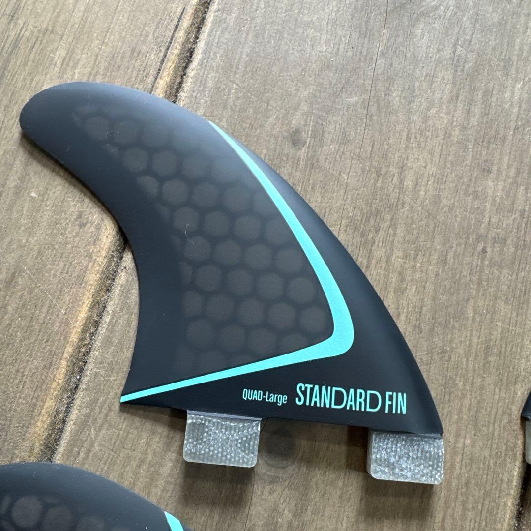 TLSQUAD-large STANDARD FIN サーフボードフィン 4枚