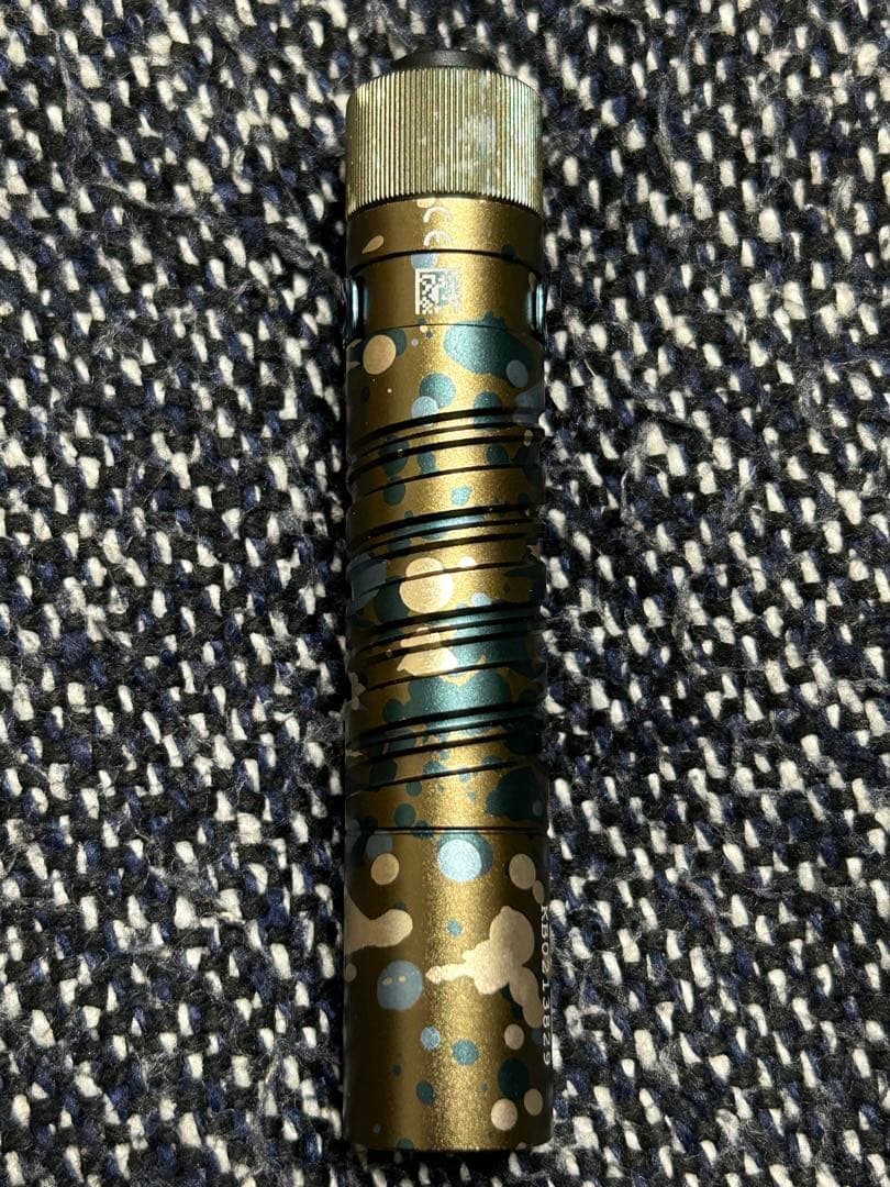 OLIGHT (オーライト) i5T EOS カモフラージュ