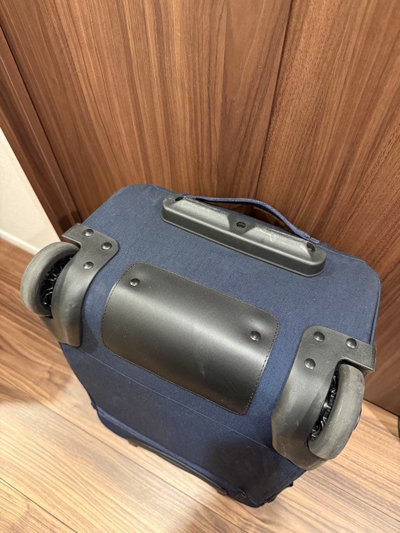 ace. エース　ナイロン製スーツケース　機内持ち込みサイズ 33L ネイビー