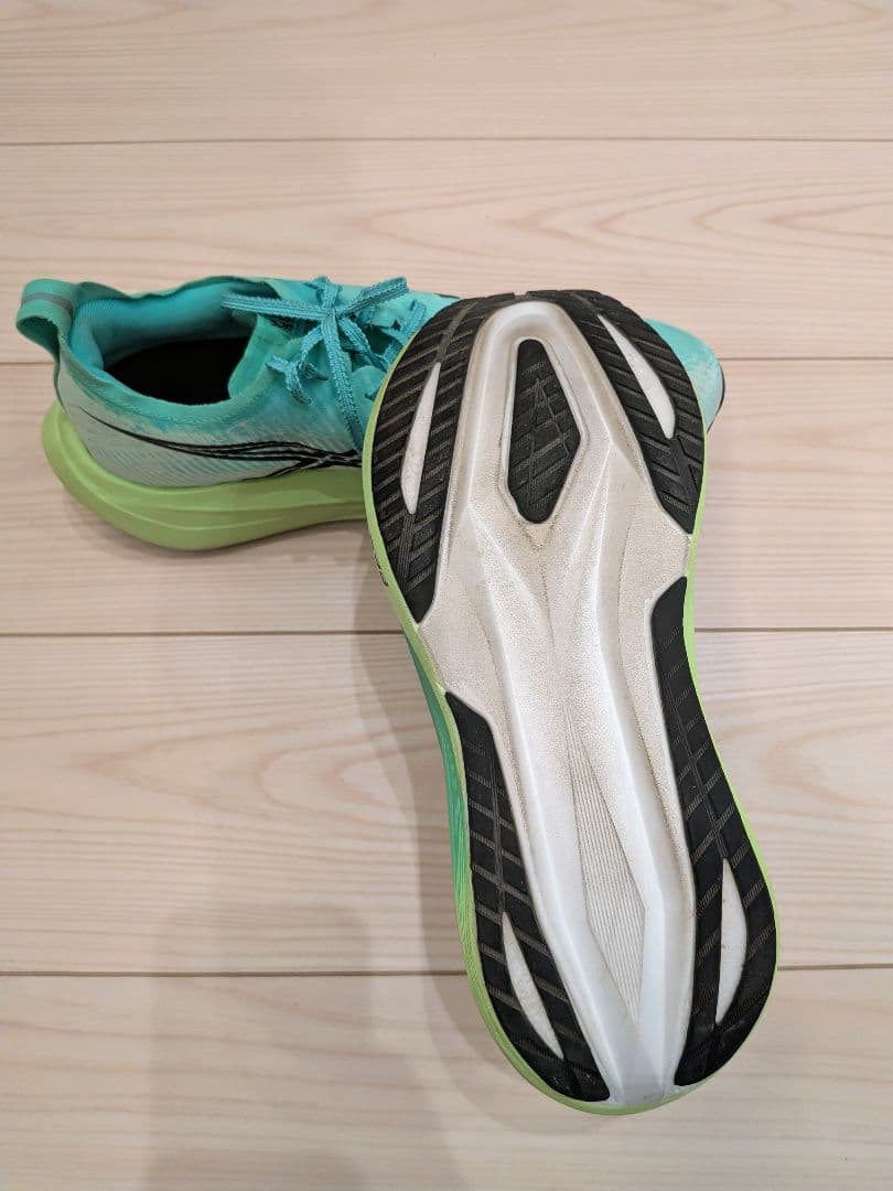 Asics Megablast (駅伝) 27.5