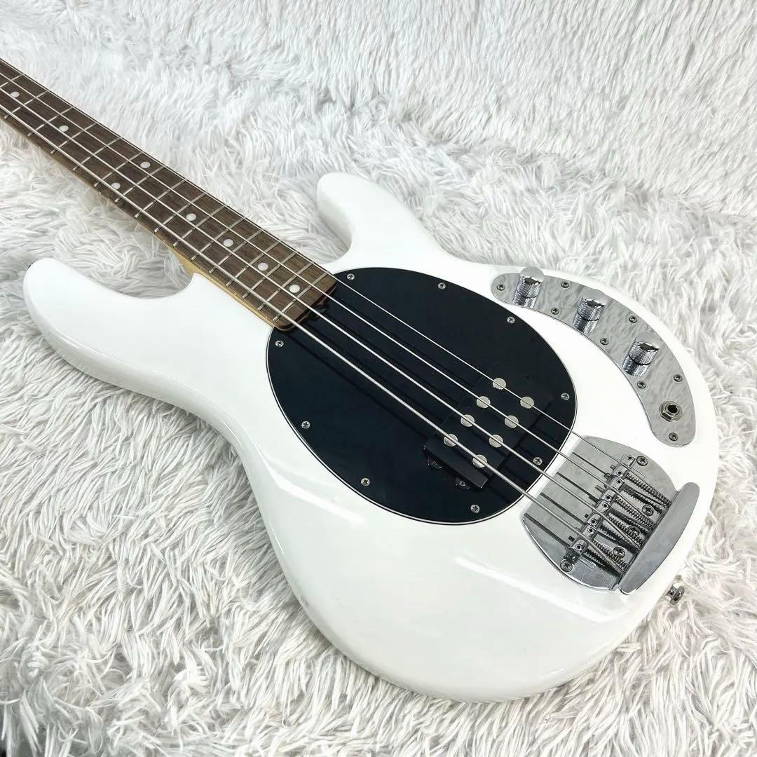 Sterling by MusicMan Ray4 スティングレイベース
