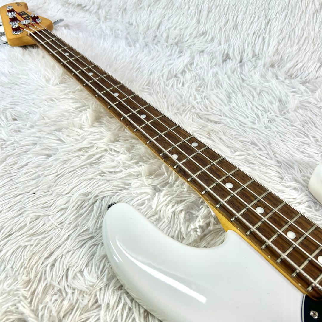 Sterling by MusicMan Ray4 スティングレイベース