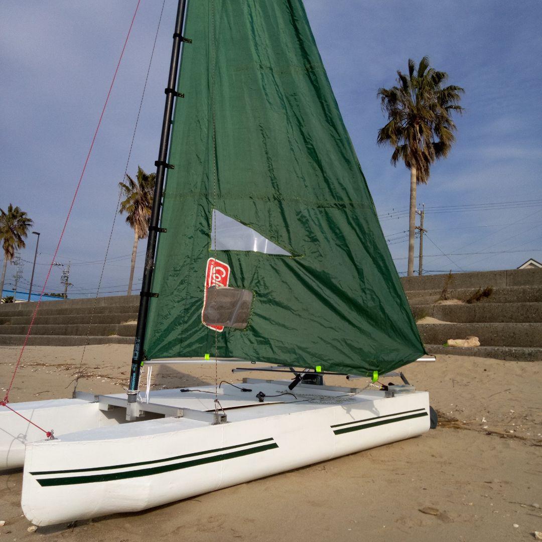 ヨット　1馬力エンジン付き　2人乗り　免許不要　ハンドメイド