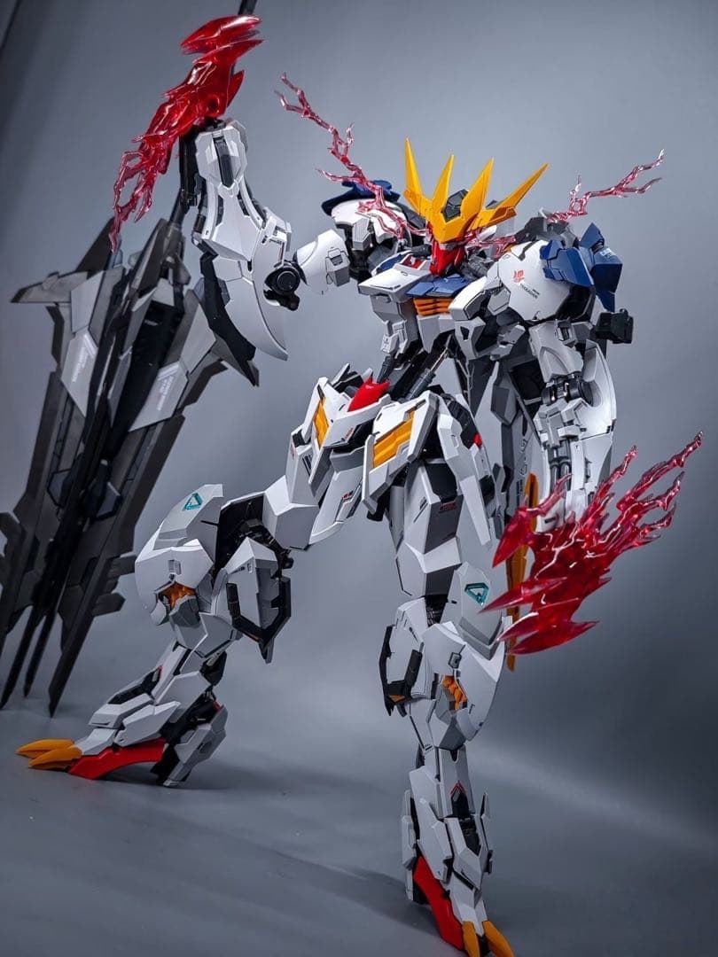 希少新品未組立　合金フレーム　MG級　1/100 ガンダムバルバトスルプスレクス