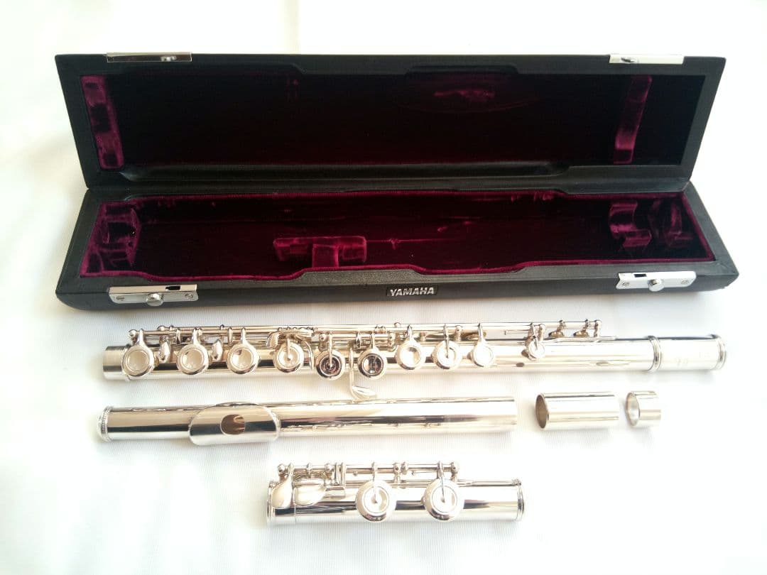 ♦フルメンテ済♦極上品♦総銀製♦ヤマハフルートハンドメイド　YFL63