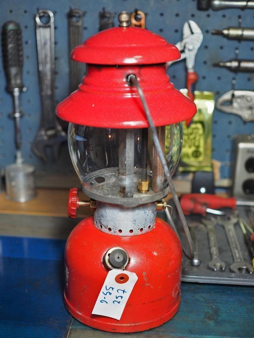 燃焼絶好調1955年6 コールマン 200A ランタン（イエローボーダー）t52
