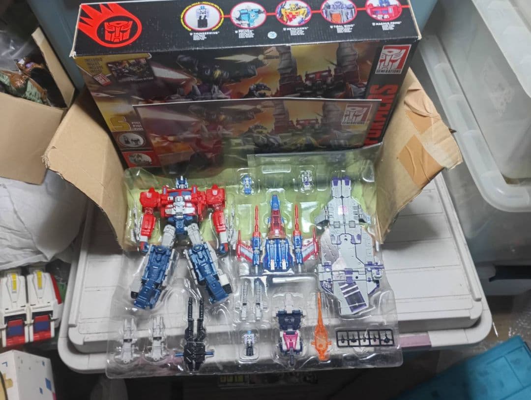 超激レア!開封品 ハズブロ タイタンズリターントランスフォーマーセット