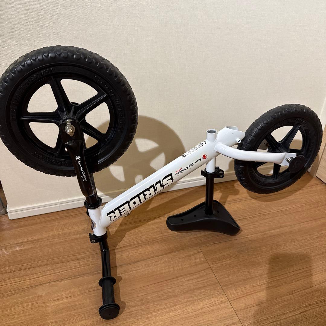 STRIDER バランスバイク 限定色 ST-J4 ホワイト