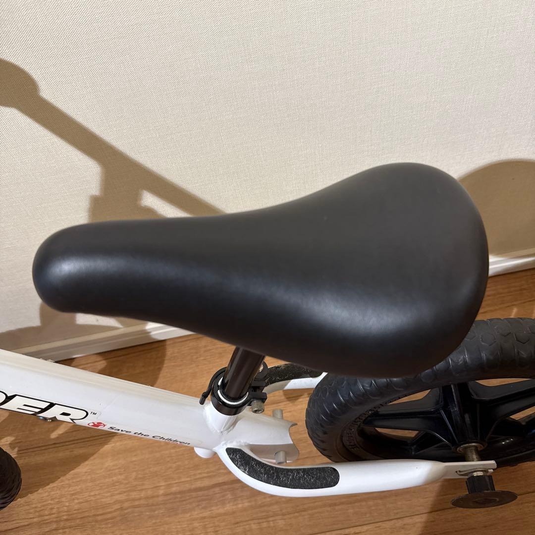 STRIDER バランスバイク 限定色 ST-J4 ホワイト