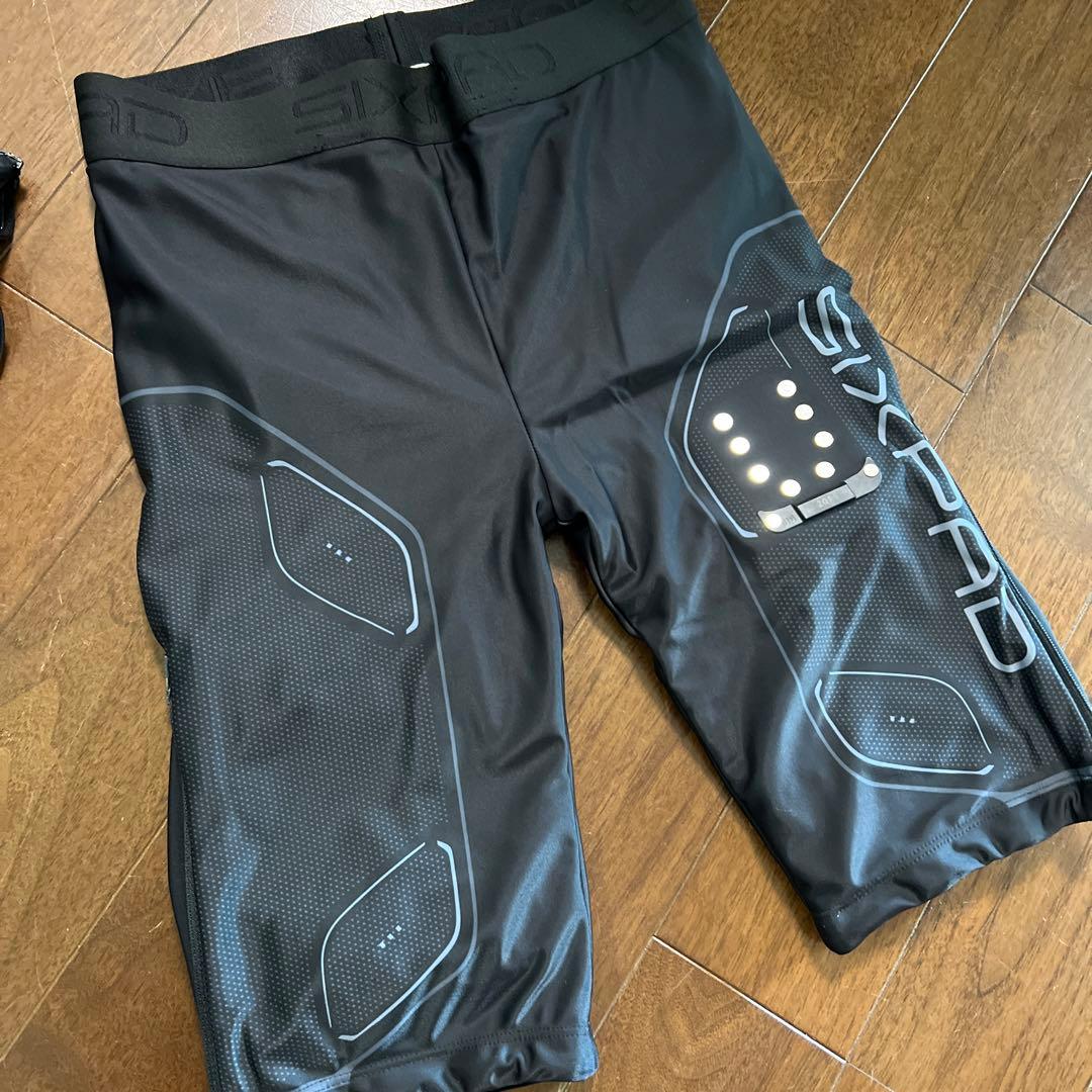 SIXPAD パワースーツ　レディース上下　Mサイズ