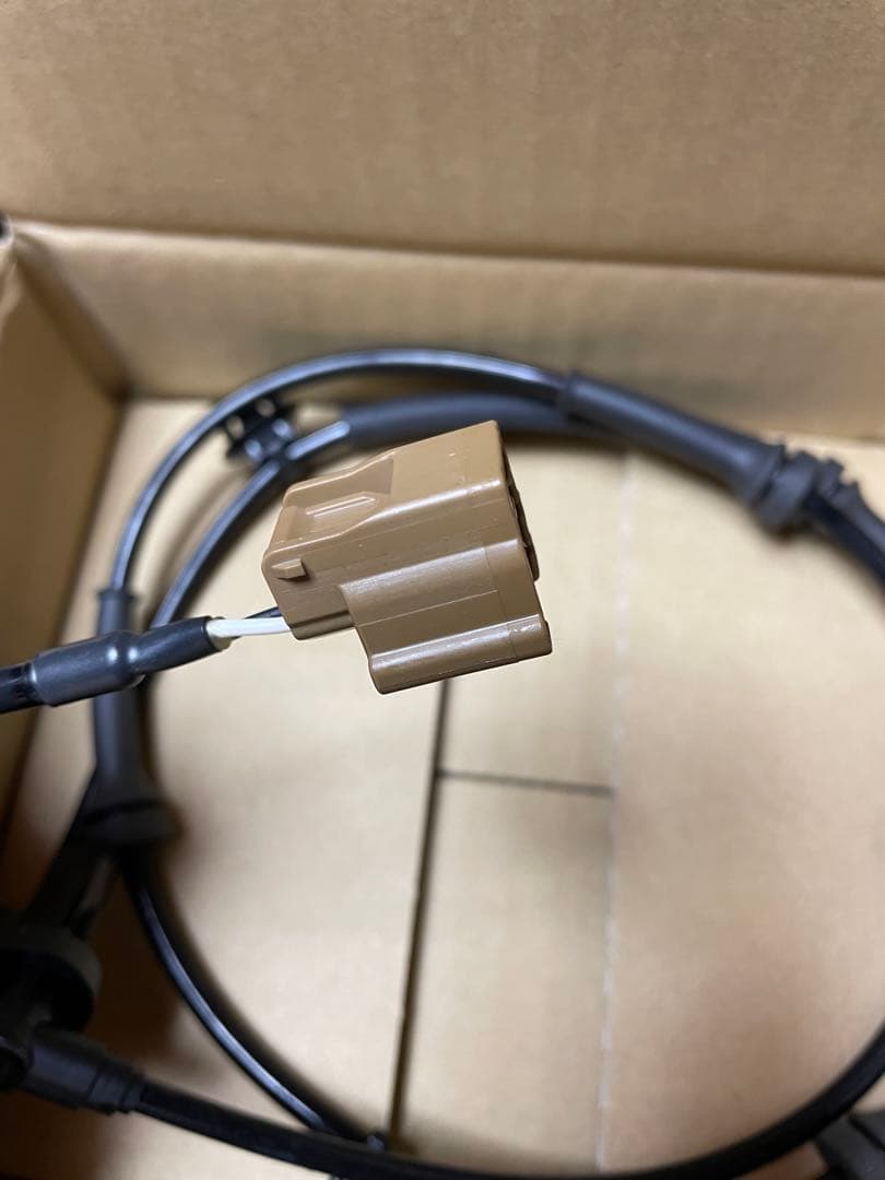 日産 E26 ABSセンサー フロント 新品47910- 3XA0A NV350