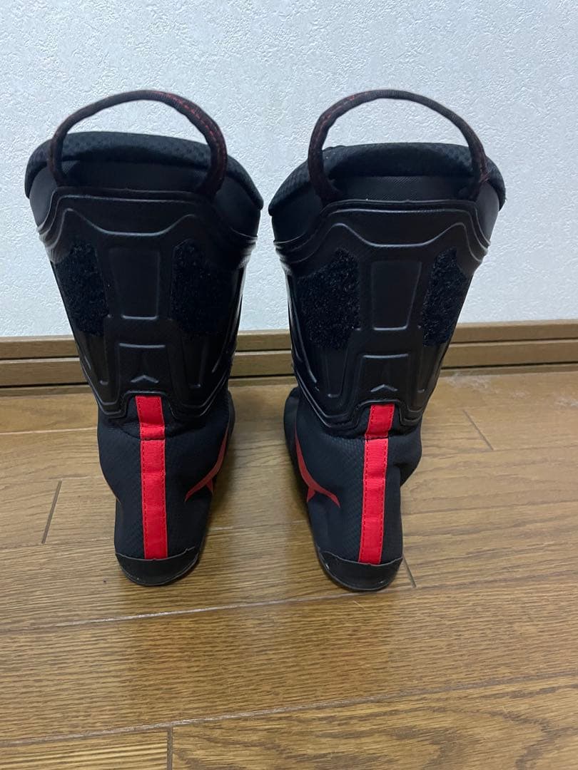 ATOMIC REDSTER WORLD CUP130アトミック　スキーブーツ