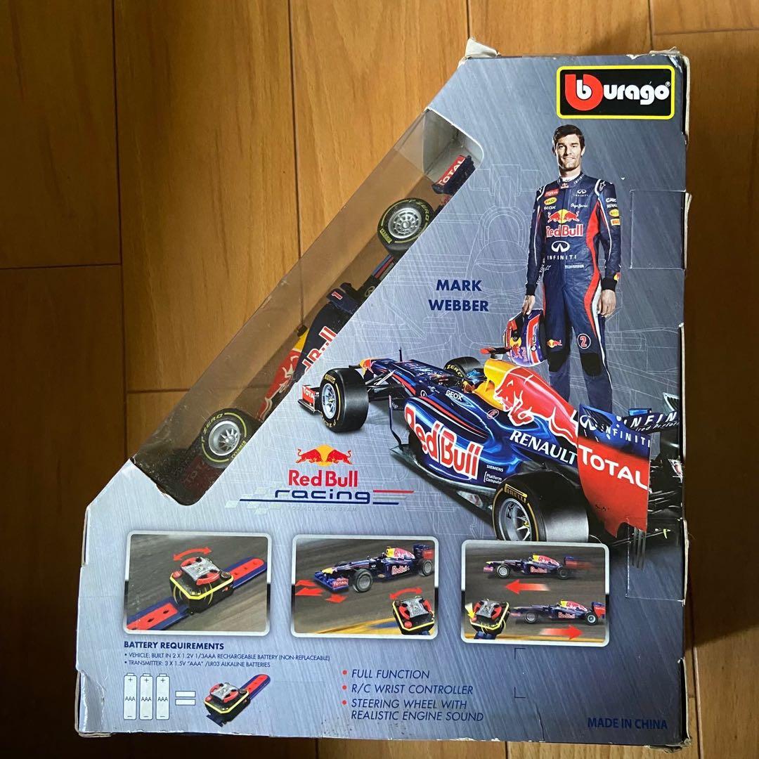 Burago RB8 レッドブル