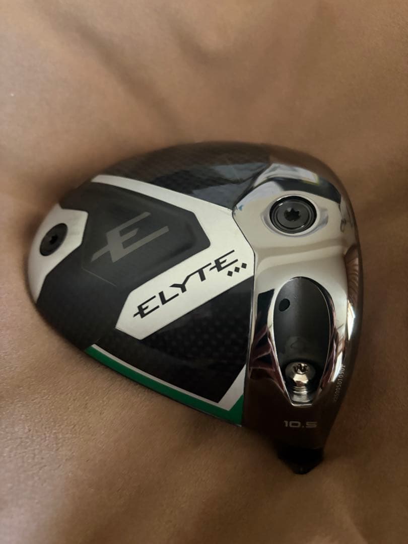 キャロウェイ　エリート　トリプルダイヤドライバーヘッド