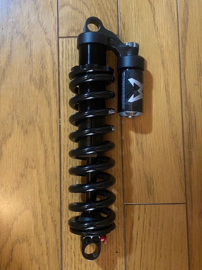 Marzocchi Bomber MTB リアサスペンション