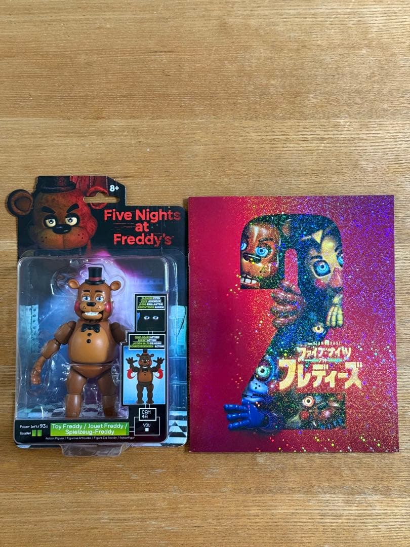 ファイブナイツアットフレディーズ　トイフレディフィギュア　パンフレット付き
