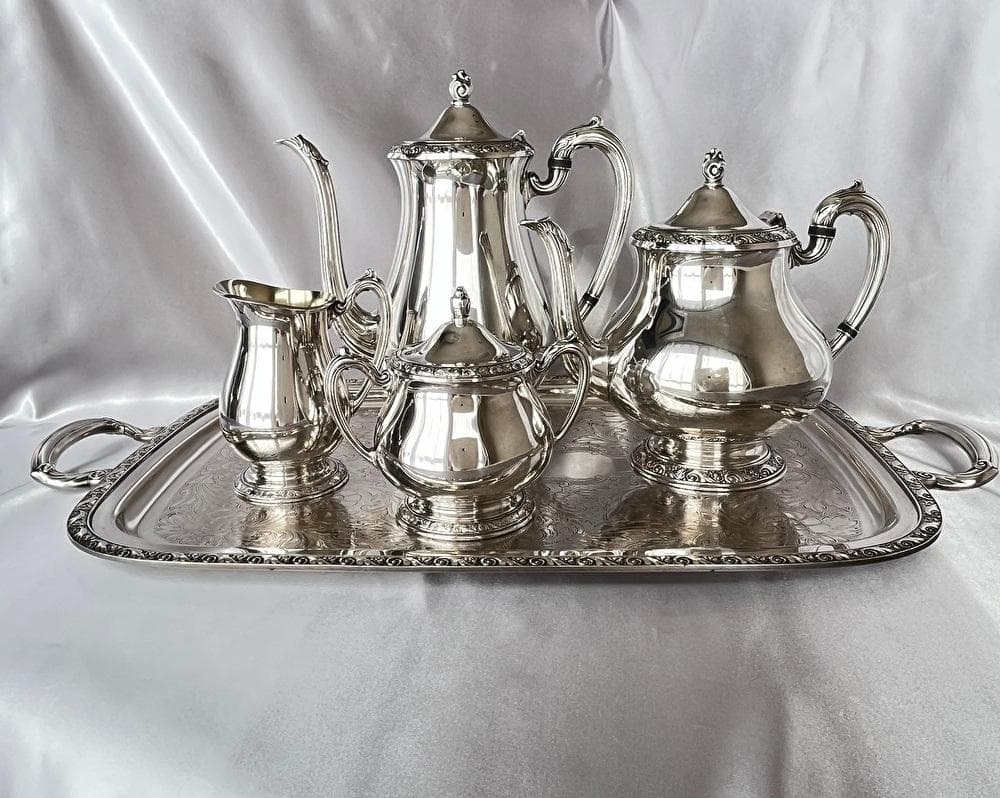 【Queen Bess 】ティーサービス 5点 ティー/コーヒーポット トレー