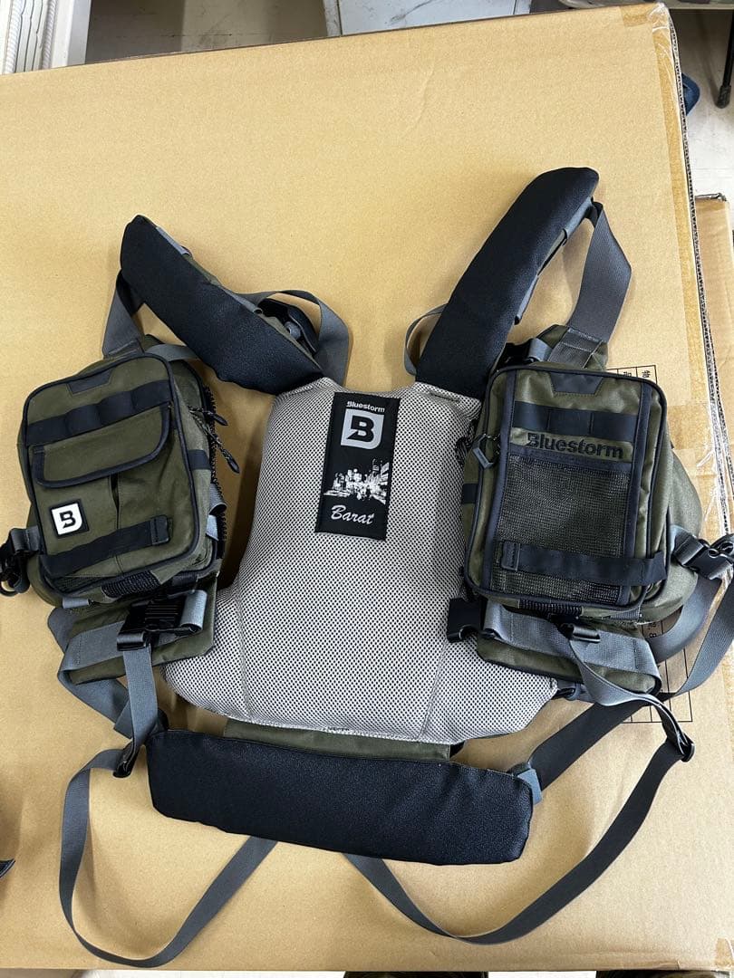 Bluestorm フローティングベスト