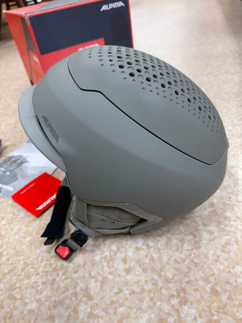 ALPINA スキー・スノーボード用ヘルメット グレー