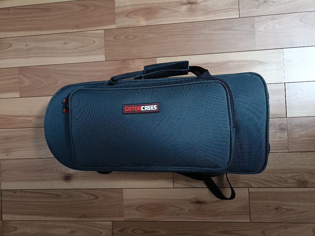 GATOR トランペット用　シェイプ型軽量セミハードケース