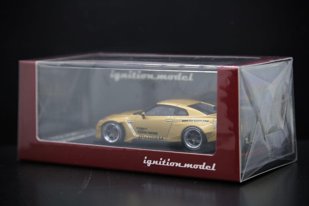 ミニカー 1/64 IG PANDEM R35 GT-R