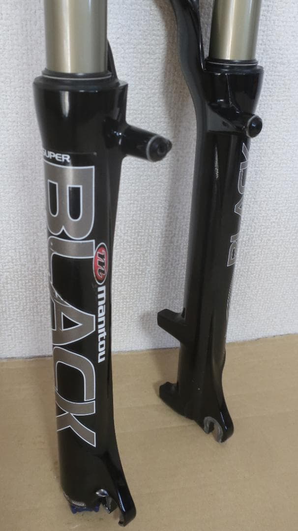 【フロントサスペンション】Manitou Black Super【26インチ用】
