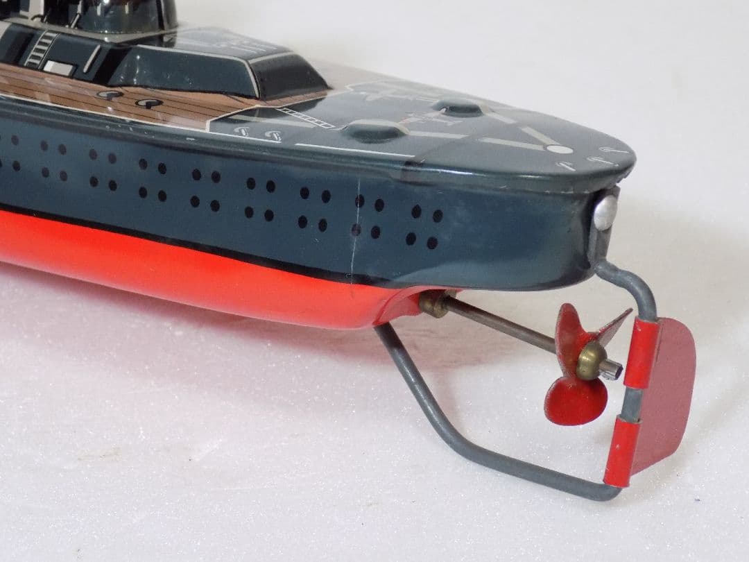 希少ブリキ　米澤玩具　戦艦　武蔵　フリクション