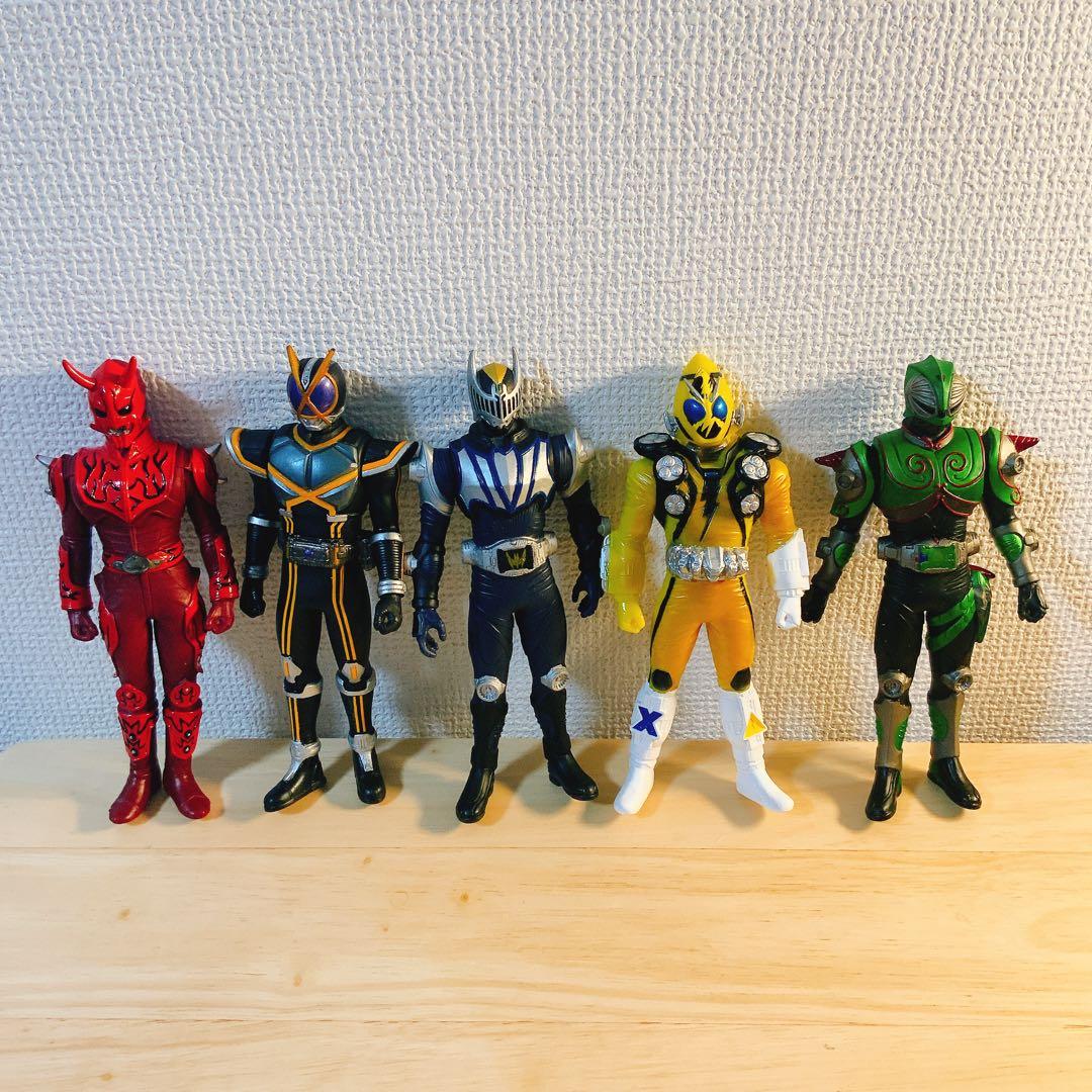 中古レアソフビ38体（仮面ライダーシリーズ36体・戦隊シリーズ2体）のまとめ売り