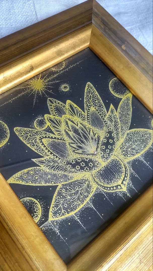 点描アート 黄金の蓮（フレーム込み）