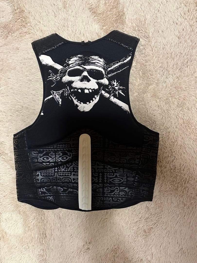 NAISHフローティングベスト