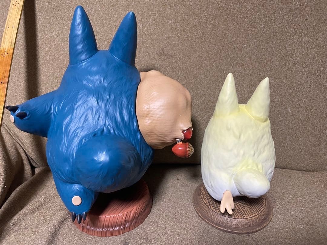 【高クオリティ】となりのトトロ　置物　中トトロ　小トトロ　み〜つけた！
