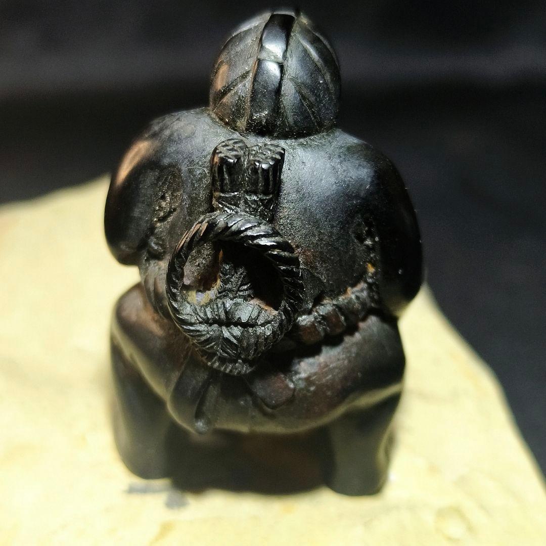 江戸骨董 黒檀彫り根付 相撲力士 手作り 無銘 時代物 旧家蔵出蒐集家放出美品