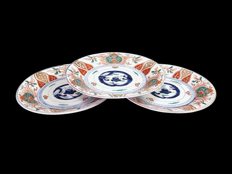 古伊万里　色絵　団龍紋に宝珠　花の図　７寸皿　３枚　珍品　C544AS-DBr
