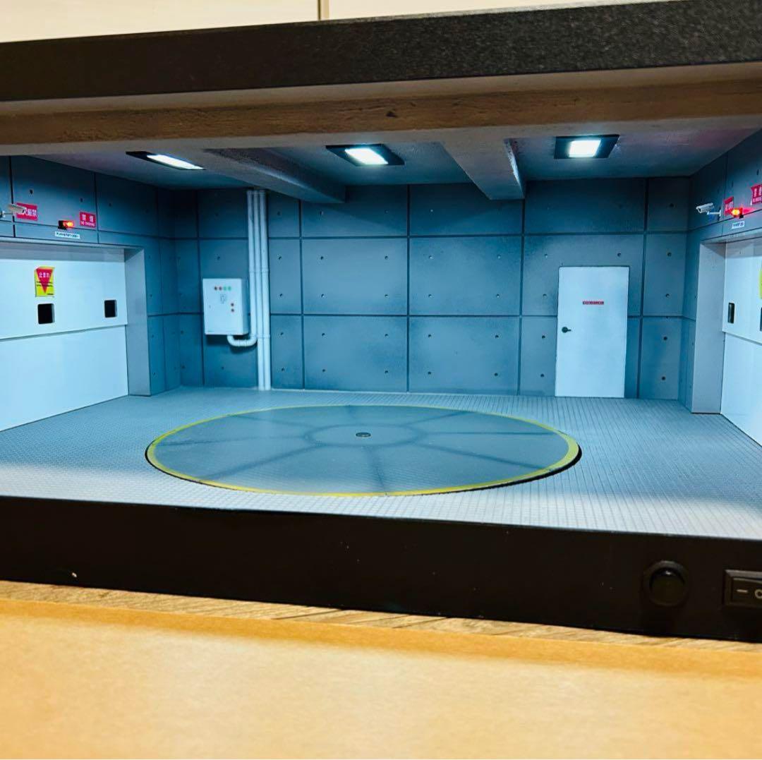 1/18 IG-Model Car Park Diorama カーポートジオラマ