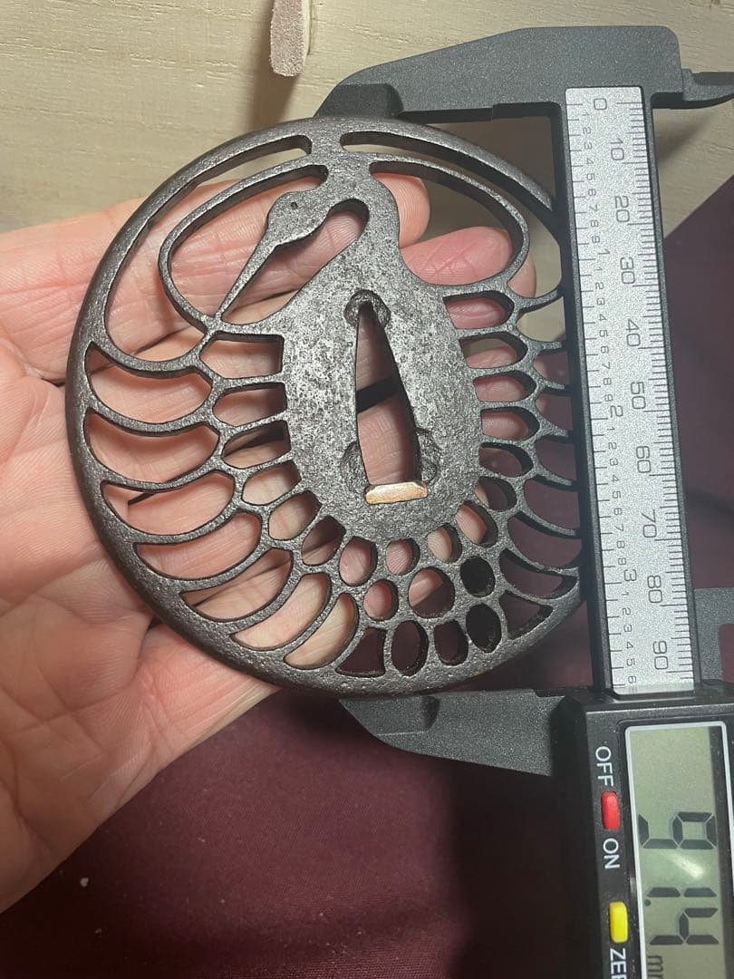 鉄鍔　鶴透かし丸形鐔　武具
