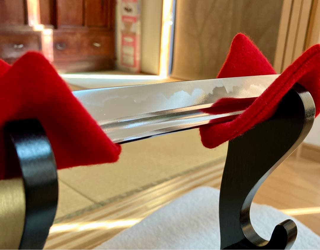 五条　日本刀 黒い鞘 赤い紐 居合刀　模造刀