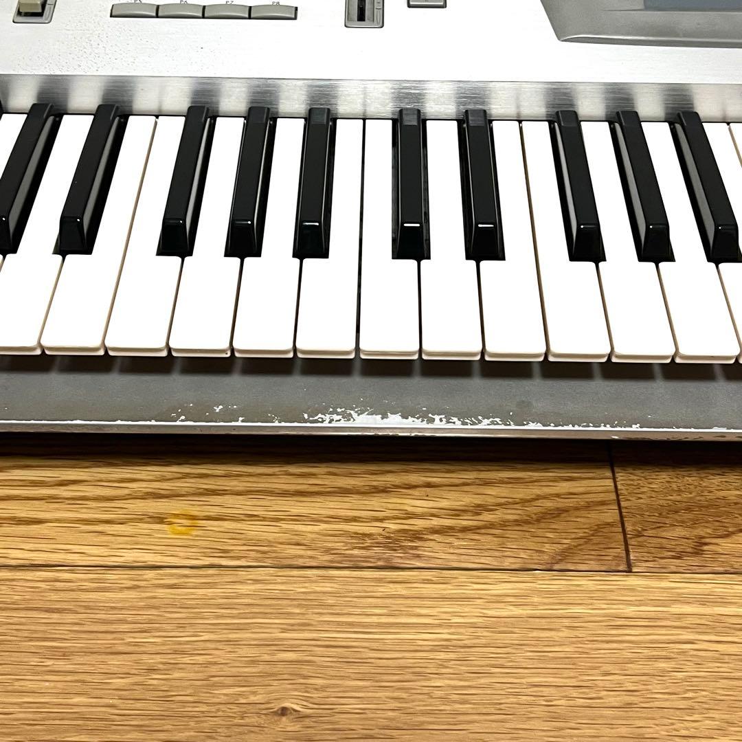 【音出し確認済み】KORG コルグ シンセサイザー TRINITY Plus