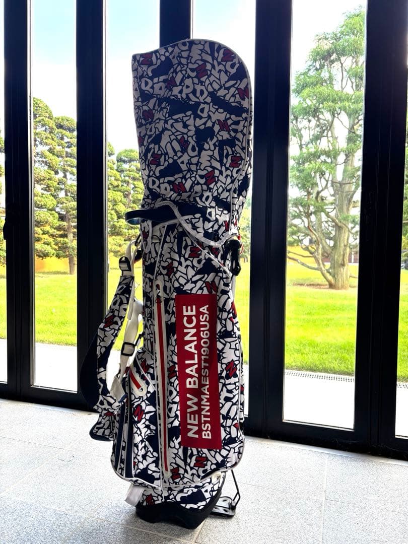 New Balance スタンド式キャディーバッグ