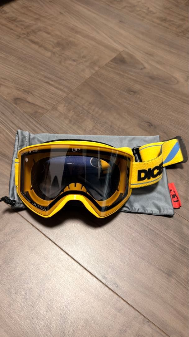 DICE（ダイス） SHOWDOWN 23-24モデル / イエロー