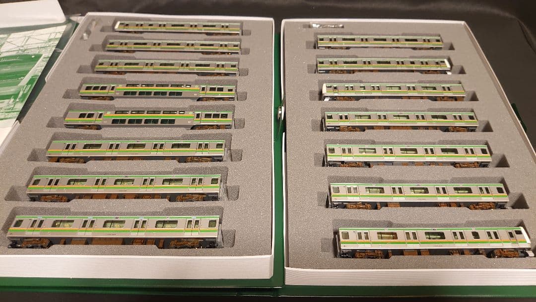 KATO　E233系3000番台　高崎　宇都宮線　15両