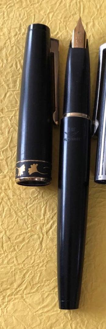 プラチナ万年筆18金　70'sヴィンテージ 伝統工芸　肥後象がん　銀杏柄