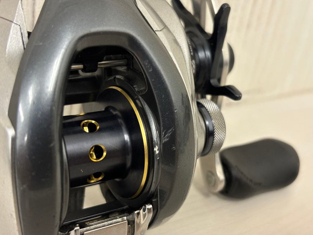 シマノ　13メタニウム　ハイギア　右巻き