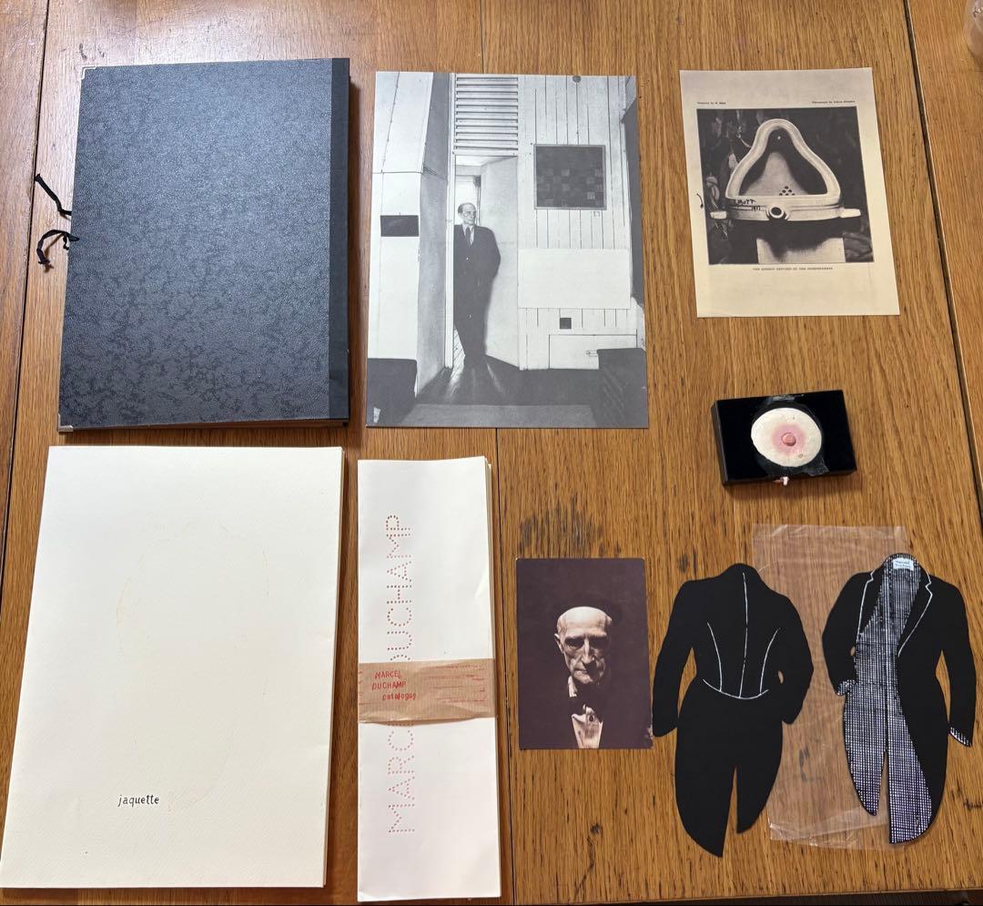 マルセル・デュシャン　チェス・ボックス Galerie Ronny Van de