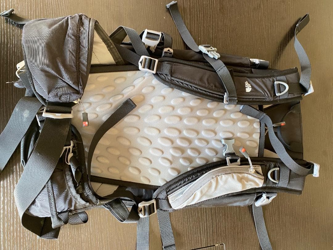 ノースフェイス CHUGACH28 バックパック　Mサイズ　バックカントリー